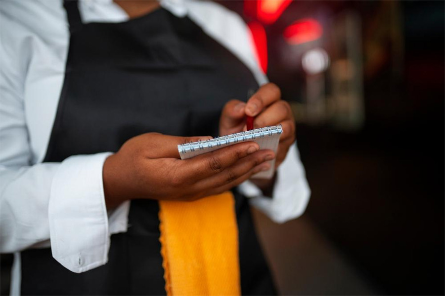 Legal Information You Should Review Before Buying a Restaurant Franchise