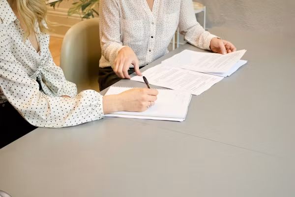 A Franchisee Law Firm Can Help When You Need to Get Out of a Franchise Agreement